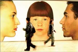 Buen diseño, buen negocio Alex Blanch, Laura Novik Es común presenciar  debates en los círculos académicos y profesionales de