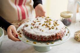 Christmas Recipes With Skye Mcalpine Weihnachten Zara Home Deutschland Christmas Food Dark Chocolate Chip Cake Christmas Desserts