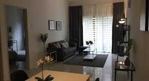 Namun di antara banyaknya apartment tersebut anda perlu pandai memilih apartment mana yang sekiranya cukup selesa didiami. Casa Dcameron Muslim Homestay Prices Photos Reviews Address Malaysia