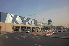 1 minut pana la aeroport. Aeroportul Otopeni Parcare Plecari Inchirieri Auto Otopeni Bucuresti Rent A Car Otopeni Bucharest Airport