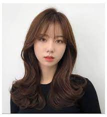 Cukur rambut untuk jidat lebar & rambut tipis. 7 Gaya Rambut Ala Korea Ampuh Tutupi Jidat Lebar Dan Kerutan Di Dahi Womantalk Com Line Today