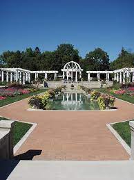 Lakeside Rose Garden Fort Wayne Indiana Lakeside Park Fort Wayne Indiana Wedding Venues Indiana