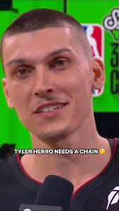 Tyler Herro was trying to match Buddy Hield’s energy in #Starry3PT 🤣