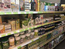 Mengusung konsep taman rekreasi dan edukasi, taman ini sangat direkomendasikan untuk kalian datangi apabila kalian menginginkan tempat wisata yang tidak hanya bisa dijadikan tempat. Matahari Organic Petaling Jaya Health Store Happycow