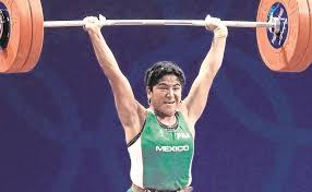 La deportista mexicana (qepd) nos llevó a la gloria y se convirtió en la primera mujer en lograr una medalla de oro en la historia de nuestro país. Soraya Jimenez La Mujer Dorada Mas Fuerte De Mexico Con Un Triste Historial Clinico El Siglo De Torreon