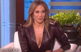 Con Picardia Jennifer Lopez Revela Detalles Sobre Su Romance Con Alex Rodriguez Video Enelbrasero Http Ift Tt 2pdllbx Alex Jennifer Lopez Jlo Jennifer