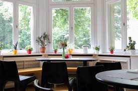 Selbst wenn man familie, freunde und bekannte schon persönlich über den termin der hochzeit informiert hat, ist es unverzichtbar frühzeitig einladungskarten an alle gäste. Raume Mieten Amt Fur Soziokultur Erlangen