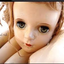 Sami Bond's Instagram, Twitter & Facebook