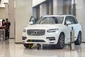 The volvo xc90 doesn't possess the driving verve of its top competitors, but it does boast a supremely elegant and technologically advanced, the 2021 volvo xc90 is one of the most desirable. The 2020 Volvo Xc90 Is Too Underpowered To Be A Real Contender