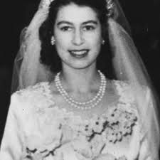 The one that elizabeth wore on her wedding day belonged to her mother and was known as queen mary's fringe tiara. Queen Elizabeth And Prince Philip S Royal Wedding Day