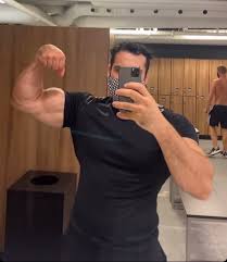 mostafa.rok ••• – @malewatch on Tumblr