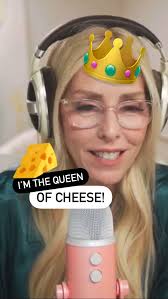 DISCLAIMER: I’m the queen of cheese 👑✨, There’s no denying my love for ALL  things cheese 🧀 From crumbly feta to cheesecake