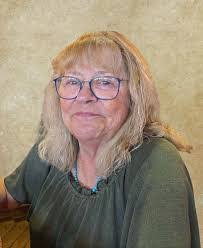 Jane Snell's Instagram, Twitter & Facebook