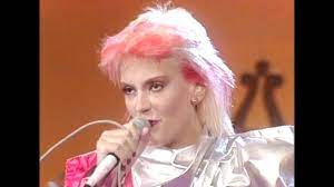 Son rettore e canto — donatella rettore. Eroe Donatella Rettore Shazam