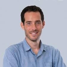 During the company's management meeting that took place yesterday, I was  surprised when the chairman of the board of NOGA, the acting CEO of נגה