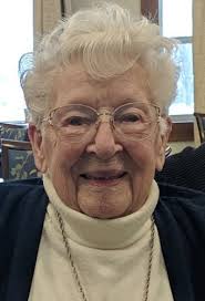 Estelle Treloar Obituary (1919