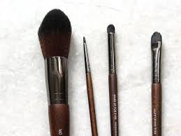 make up for ever artisan brush 160 250