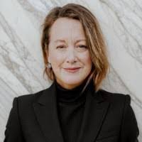 Paula Mccarty's Instagram, Twitter & Facebook