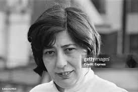 19 Judith Simons Photos & High Res Pictures