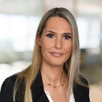 Sarah Feldmeier's Instagram, Twitter & Facebook