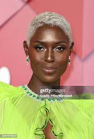 Anna Sweeting attends The Fashion Awards 2022 at the Royal Albert... News  Photo