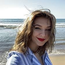 Haley Gentry's Instagram, Twitter & Facebook