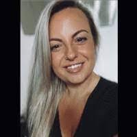 Kerri Crabtree's Instagram, Twitter & Facebook