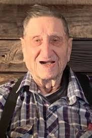 Pauline Conrad's Instagram, Twitter & Facebook