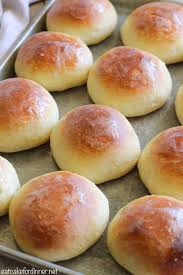 Perfect Soft And Buttery Rolls The Recipe Critic Buttery Rolls Dinner Rolls Dinner Rolls Recipe