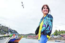 La candidata socialista, paula narváez acusó al partido comunista y al frente amplio de imponer un veto y de no ofrecer. Manifiesto Paula Narvaez Vocera De Gobierno La Tercera