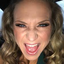 Kellie Bright (@kelliebrightofficial) • Instagram photos and videos