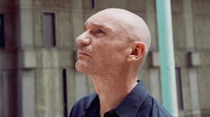 Gaëtan Roussel met la table à Courteron