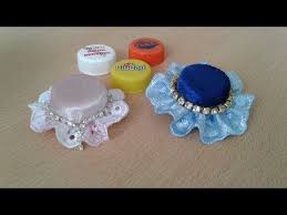 Kola Limonata Kapagindan Sapka Toka Magnet Bros Diy How To Make Mini Hat Brooch From Felt Youtube Bottle Cap Crafts Headpiece Diy Diy Doll Stand