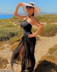 Endgame (2019), an unexpected tragedy forces the eternals, ancient aliens who have been living on earth in secret for thousands of years, out of the shadows to reunite against mankind's most ancient enemy, the deviants. Salma Hayek Snuggles Up To Small Owl In Instagram Clip Culture Readsector