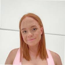 Katelyn Archer's Instagram, Twitter & Facebook