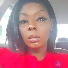 Faye Gaines's Instagram, Twitter & Facebook