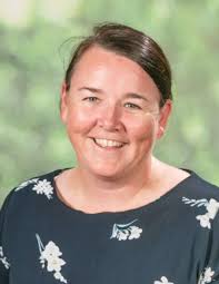 Alumnae Insights Magazine Edition 1