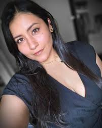 Hola buenas madrugadas saludos un beso y un fuerte abrazo preciosa