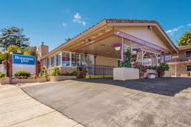 Now $72 (was $̶9̶0̶) on tripadvisor: Rodeway Inn Near Downtown Monterey Monterey Aktualisierte Preise Fur 2021