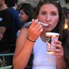 Sara Hollar (saretonin)