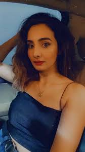 Aafreen Lakhani (@aafreen11.11) • Instagram photos and videos