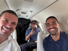 Armand Laurienté very close to a transfer to Sunderland According to our  information, the clubs are now in advanced negotiations and could complete  the deal in the coming hours. Link in comments