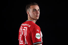 Psv eindhoven live score (and video online live stream*), team roster with season we may have video highlights with goals and news for some psv eindhoven matches, but only if they play their. Psv Nl Psv Sign Mario Gotze