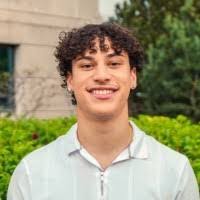 Diamond Gaines's Instagram, Twitter & Facebook