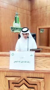 التقى سعادة المشرف العام على المكتبة الرقمية الدكتور سعود بن موسى الصلاحي والوفد المرافق له اليوم بمعالي مدير جامعة الملك خالد الدكتور فالح رجاء الله السلمي وذلك لبحث ومناقشة مشروع المستودع الرقمي للرسائل الجامعية السعودية الذي يهدف إلى اقتناء وإتاحة. Ø±Ø¬Ø§Ø¡Ø§Ù„Ù„Ù‡ Ø§Ù„Ø³Ù„Ù…ÙŠ Ø³ÙŠØ±Ø© Ù…Ù…Ù‡ÙˆØ±Ø© Ø¨Ù€ Ø§Ù„Ø§Ù…ØªÙŠØ§Ø² ÙˆÙ…ÙƒÙ„Ù„Ø© Ø¨Ø§Ù„Ø¥Ù†Ø¬Ø§Ø²Ø§Øª Ø£Ø®Ø¨Ø§Ø± Ø§Ù„Ø³Ø¹ÙˆØ¯ÙŠØ© ØµØ­ÙŠÙØ© Ø¹ÙƒØ§Ø¸