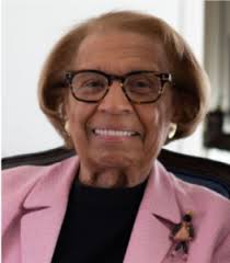 Evelyn Moore's Instagram, Twitter & Facebook