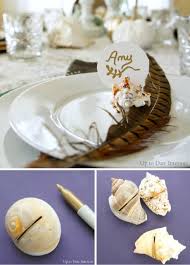 Place card holder & picture holder for parties or weddings diy how to. Diy Seashell Place Card Holders Coastal Decor Ideas Interior Design Diy Shopping