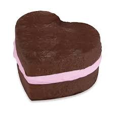 Squishy Jouet Anti Stress Gateau En Cœur Marron Soft N Slo Squishies Original Coeurs En Chocolat Gateau Beignets Chocolat