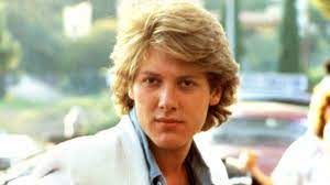 Pretty in pink is a 1986 american teen romantic comedy film about love and social cliques in american high schools in the 1980s. Pretty In Pink Turns 30 And James Spader Remains The Only Reason To W Vanity Fair