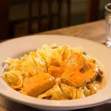 Nudeln Mit Lachs Sahnesosse Brigitte De Nudeln Mit Lachs Lachs Sahne Sosse Nudeln Mit Sosse